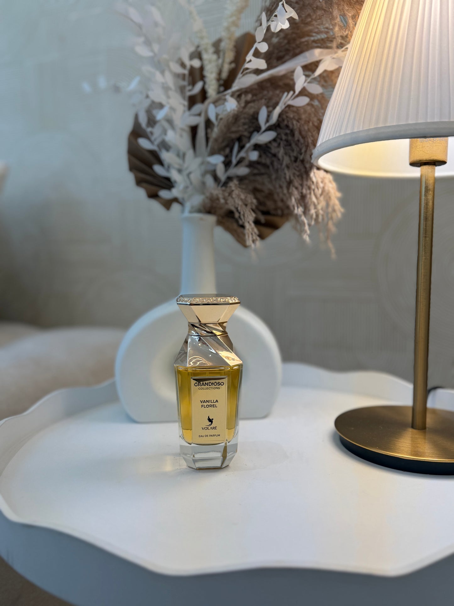 VANILLA FLOREL - Volaré